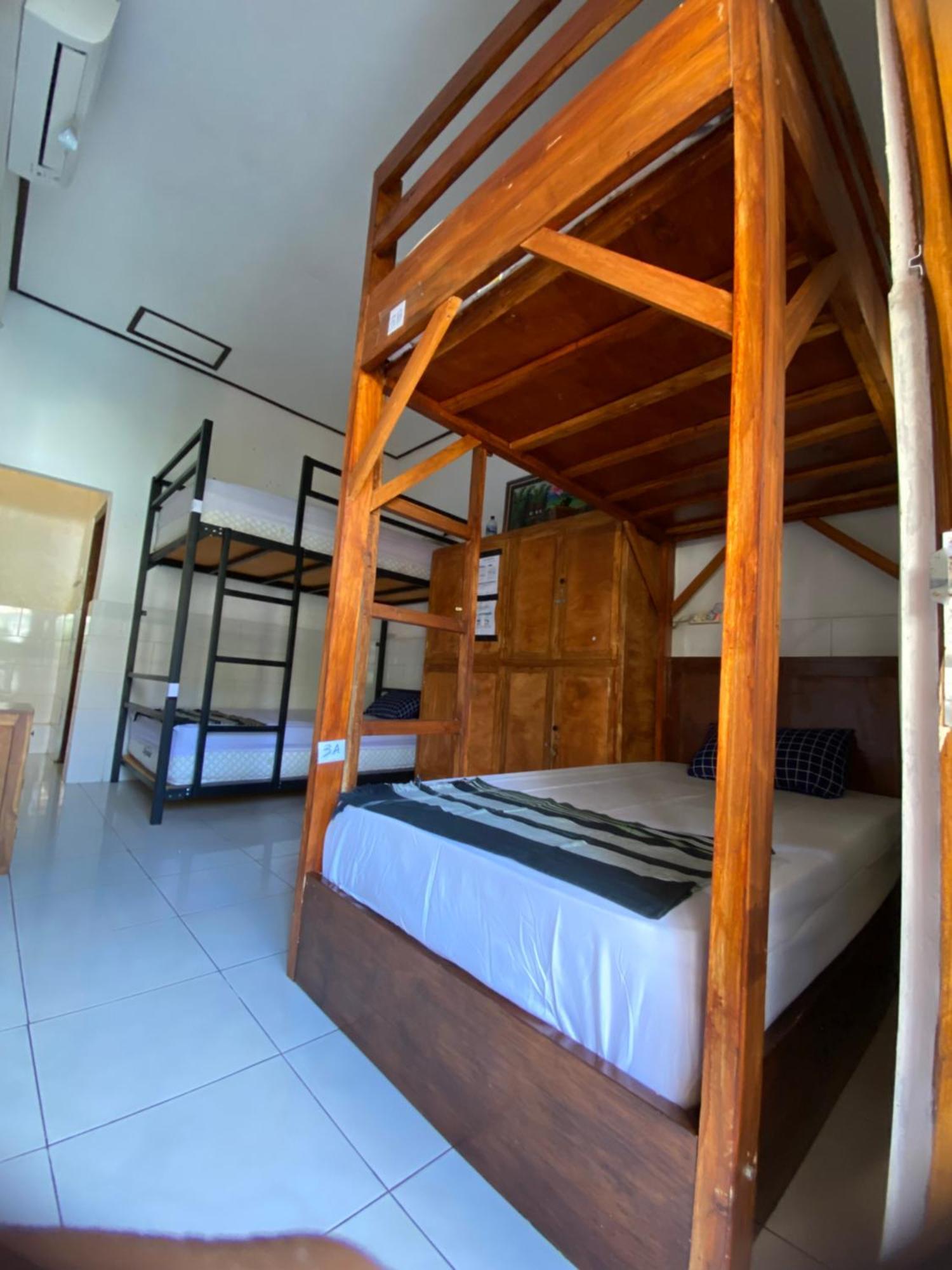 My Art Hostel Batununggul Екстериор снимка